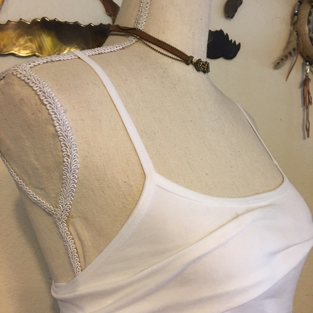 Suede choker with chain and pendant detail - Picture 2 of 8